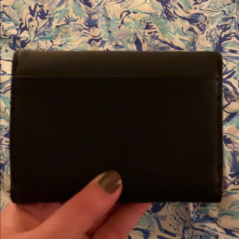 ⭐️SOLD⭐️ NWOT Tory Burch Robinson Trifold Wallet - Picture 6 of 8